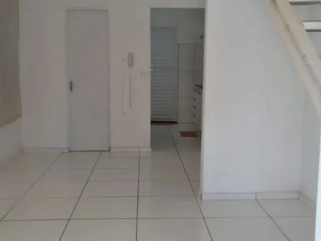 Imagem: Casa em Condomínio( Zona Sudeste