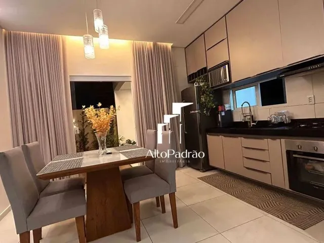 Imagem: Casa com 3 Dormitórios À Venda por R$
