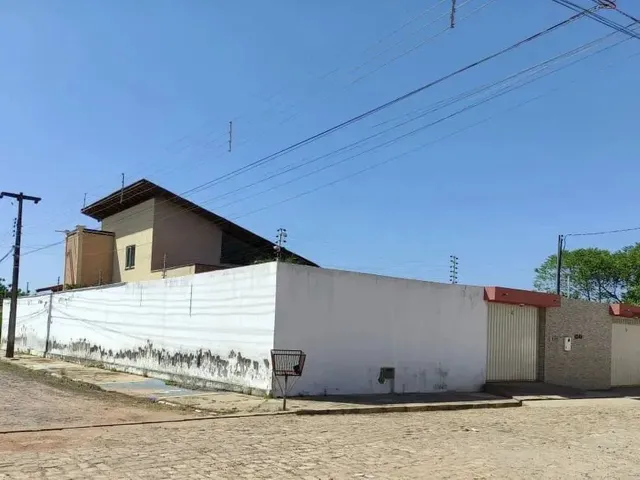 Imagem 3: Daniel-Imóvel para Venda Possui 162 Metros Quadrados com 5 Quartos em Ininga - Teresina