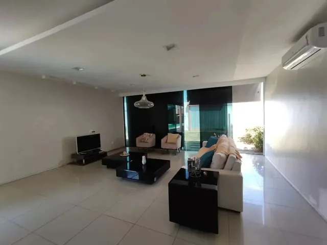 Imagem 10: Daniel-Imóvel para Venda Possui 162 Metros Quadrados com 5 Quartos em Ininga - Teresina