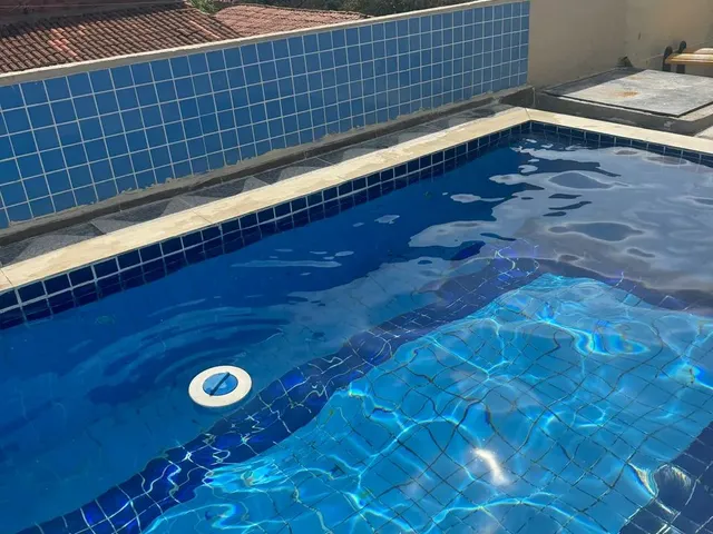 Imagem 1: Casa com Piscina