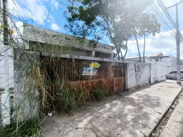 Imagem 1: Casa 4 Quartos para Venda Centro, Teresina