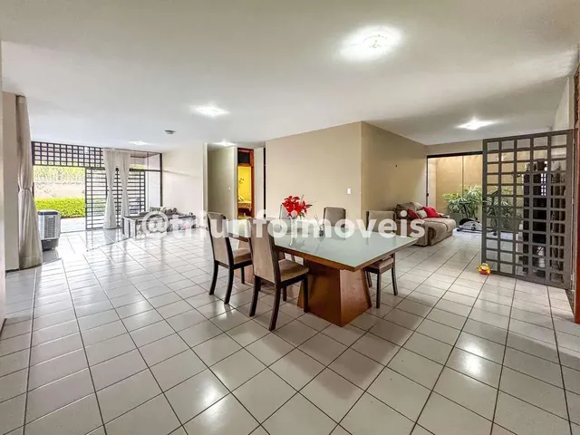 Imagem: Casa Térrea a Venda no Ininga com 4 Quartos