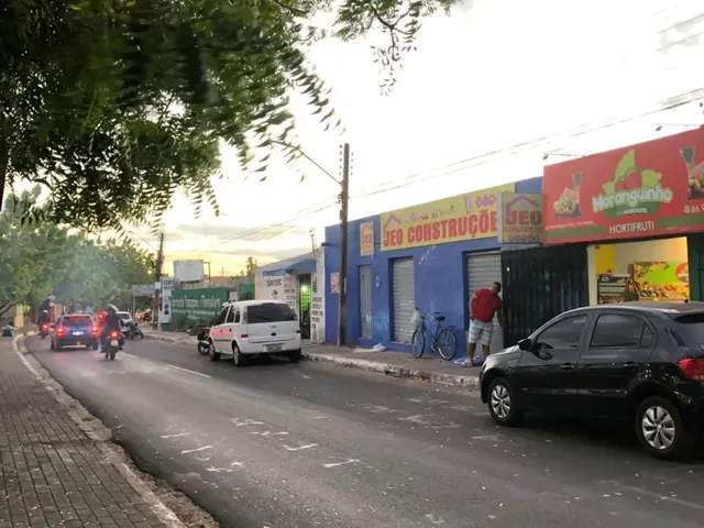 Imagem: Vendo Ponto Comercial na Avenida Principal