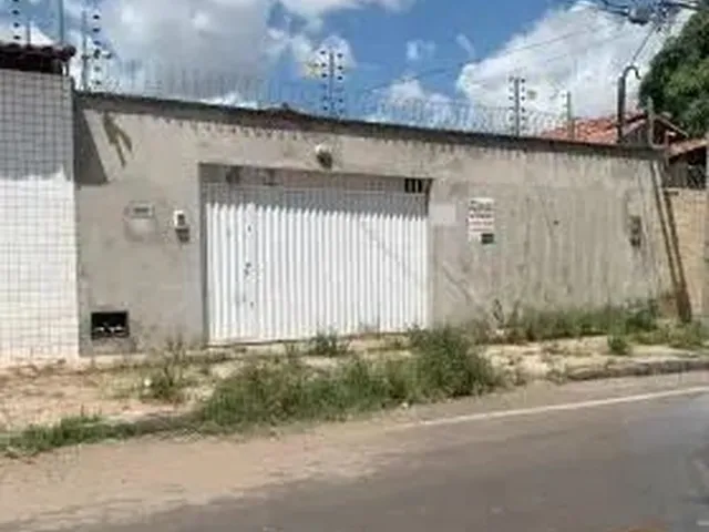 Imagem 1: Excelente Casa a Venda em Teresina