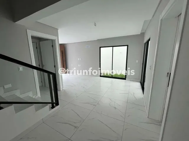 Imagem: Casa em Condomínio com 4 Quartos a Venda