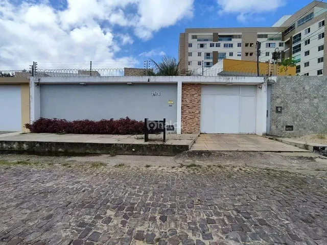 Imagem: Casa Residencial de Alto Padrão À Venda