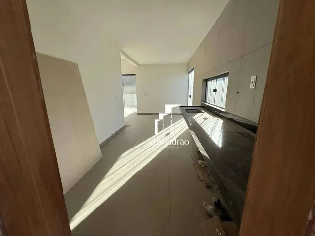 Imagem: Casa - Condomínio Petrópolis