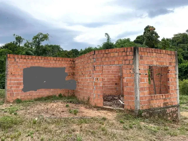 Imagem 12: Residencial Amazonas 2 Vendo Uma Construção com Fundo para Área Verde Lote Fundo Para