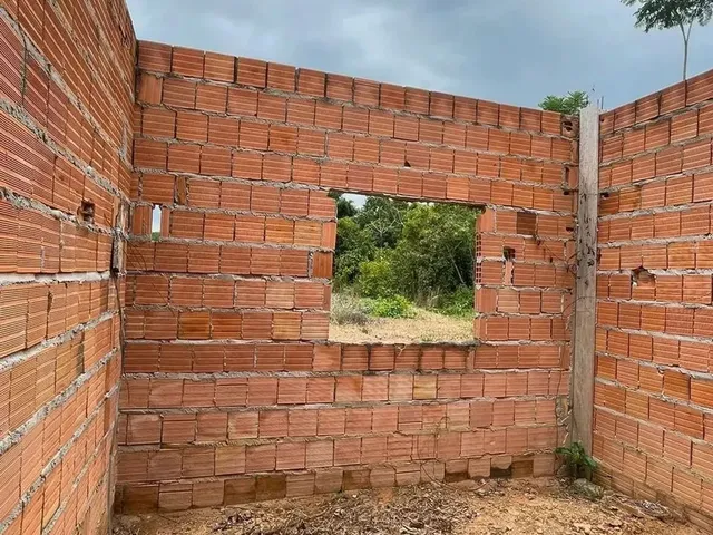 Imagem 7: Residencial Amazonas 2 Vendo Uma Construção com Fundo para Área Verde Lote Fundo Para