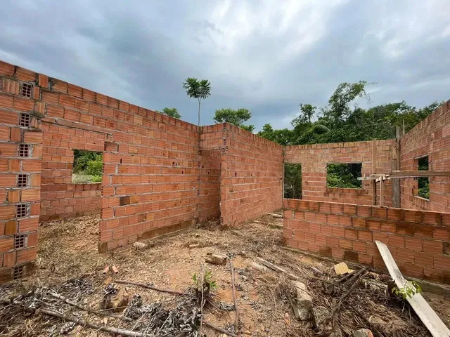 Imagem 10: Residencial Amazonas 2 Vendo Uma Construção com Fundo para Área Verde Lote Fundo Para