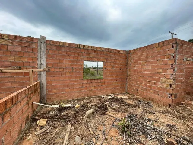 Imagem 3: Residencial Amazonas 2 Vendo Uma Construção com Fundo para Área Verde Lote Fundo Para