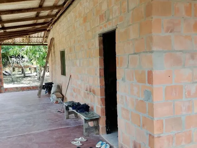 Imagem 8: Sítio com Casa Toda Avarandada