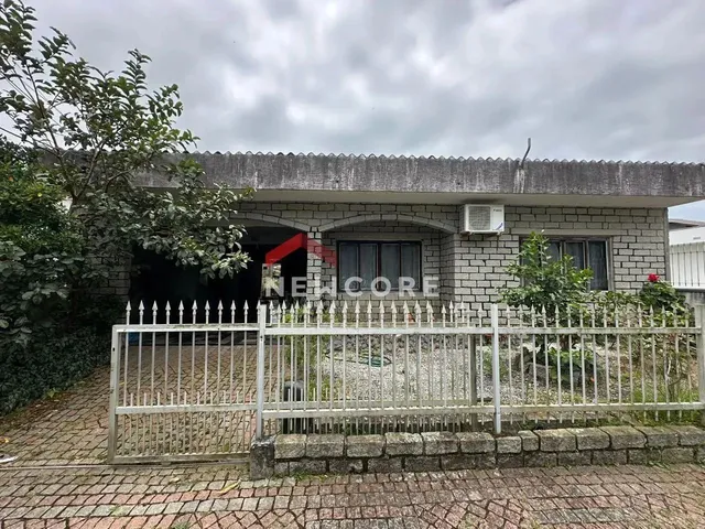 Imagem: Casa em Rua Maria Joaquina Corrêa - Barra