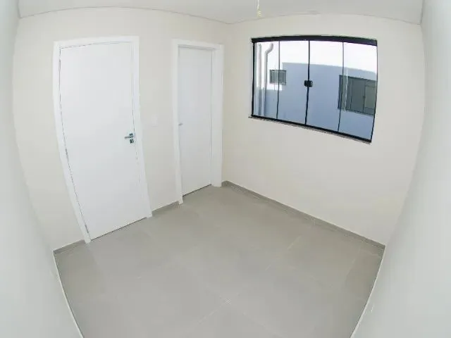 Imagem: Sobrado À Venda em Penha - Armação