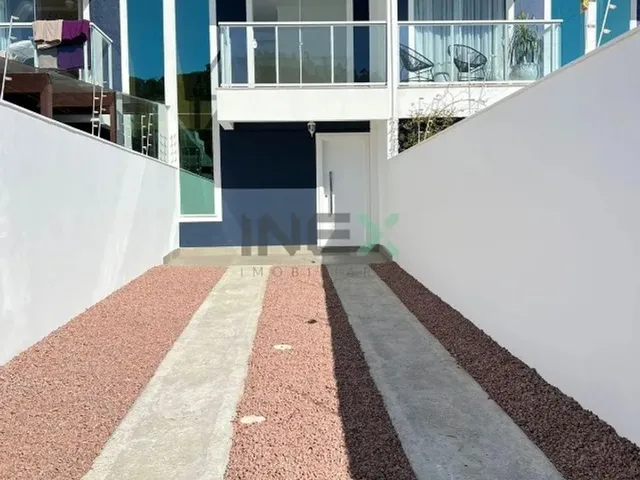 Imagem: Sobrado Gigante com 2 Suítes e 2 Vagas