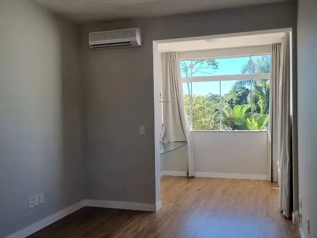 Imagem 8: Casa para Venda - Lagoa da Conceição 4 Suítes