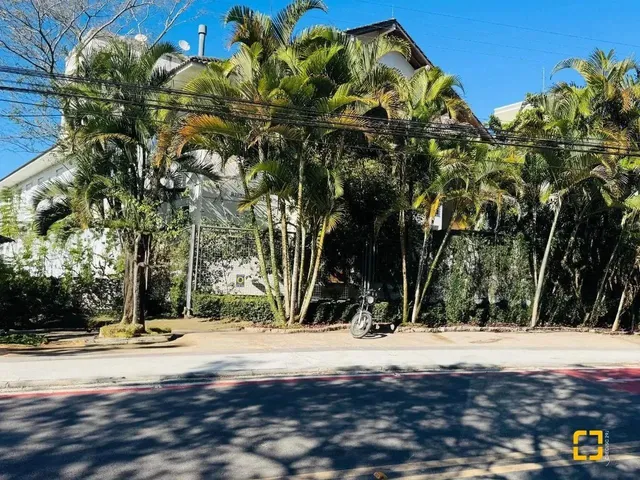 Imagem: Apartamento À Venda com 3 Dormitórios
