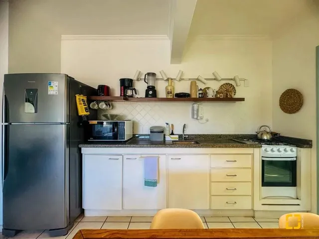 Imagem 10: Apartamento À Venda na Lagoa da Conceição - 2 Dormitórios (1 Suíte) - Florianópolis