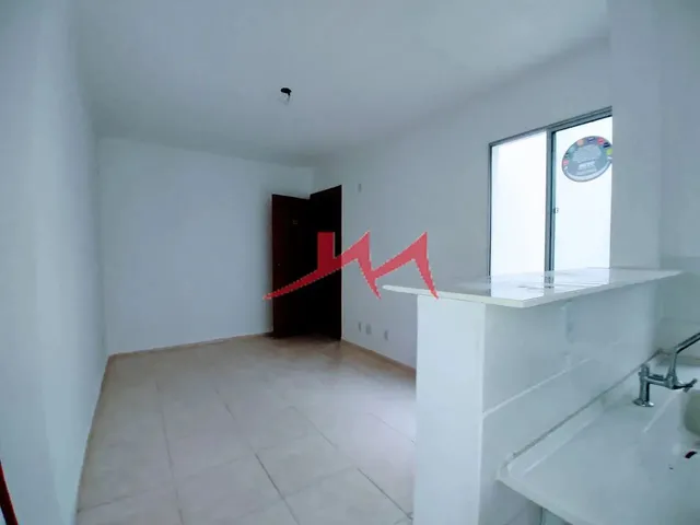 Imagem: O apartamento possui 2 Dormitórios, 1 Banheiro, 1 Vaga na
