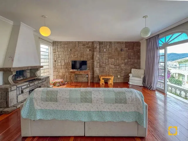 Imagem: Casa Residencial Ou Casa Comercial - Trindade