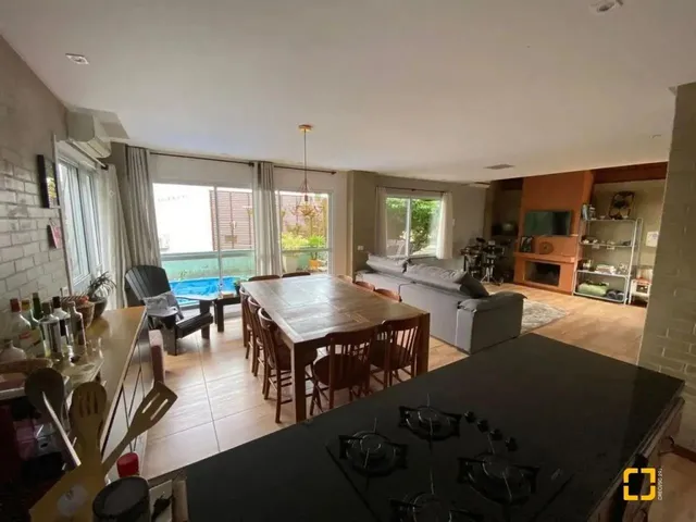 Imagem 2: Casa em Lagoa da Conceição