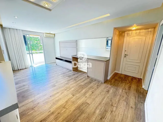 Imagem 4: Apartamento na Trindade - 3 Dormitórios, Sendo 1 Suite - Florianópolis/Sc