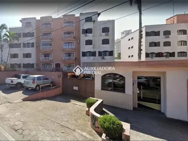Imagem 9: Cobertura À Venda, 4 Quartos, 2 Suítes, 1 Vaga no Itacorubi, Florianópolis-Sc