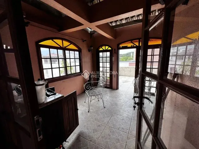 Imagem 13: Cobertura À Venda, 4 Quartos, 2 Suítes, 1 Vaga no Itacorubi, Florianópolis-Sc