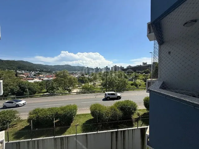Imagem 1: Apartamento para Venda em Florianópolis, Itacorubi, 2 Dormitórios, 1 Banheiro, 1 Vaga