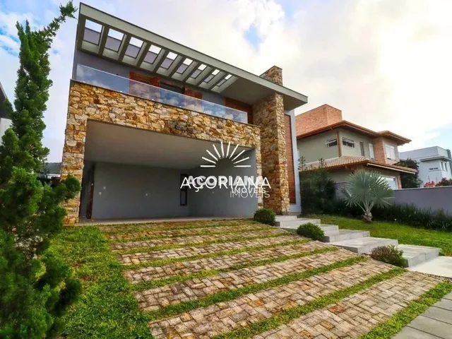 Imagem: Casa 4 Dormitórios À Venda Lagoa da Conceição