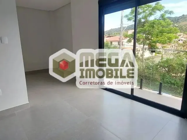 Imagem 5: Casa Nova no Parque Sao Jorge, 3 Suítes, Qualidade