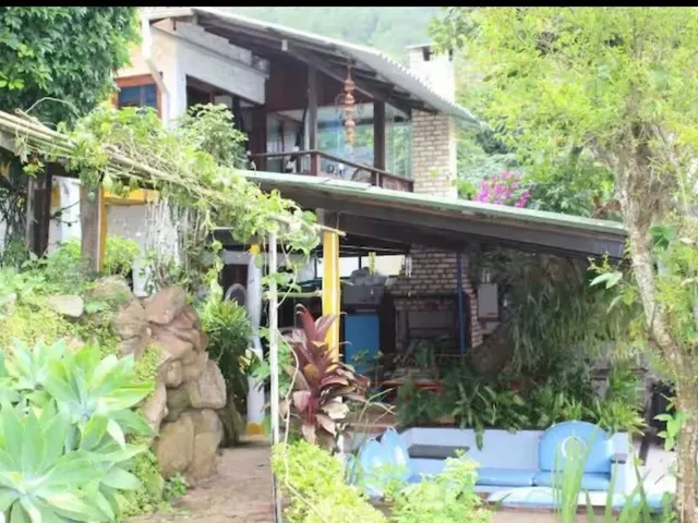 Imagem 5: Vendo Exelente Casa na Barra da Lagoa