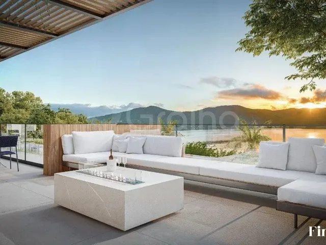 Imagem 5: Casa para Venda em Florianópolis, Lagoa da Conceição, 3 Dormitórios, 3 Suítes, 3
