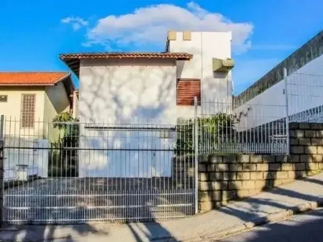 Imagem: Casa com 6 Quartos em Florianópolis! Academia