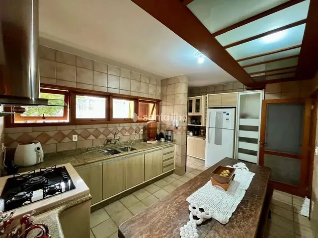 Imagem 12: Casa com 4 Dormitórios Á Venda, 620M² - Itacorubi - Florianópolis/Sc