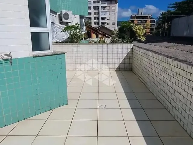 Imagem 15: Apartamento Garden À Venda em Florianópolis/Sc - 3 Dormitórios, Suíte e Área Externa