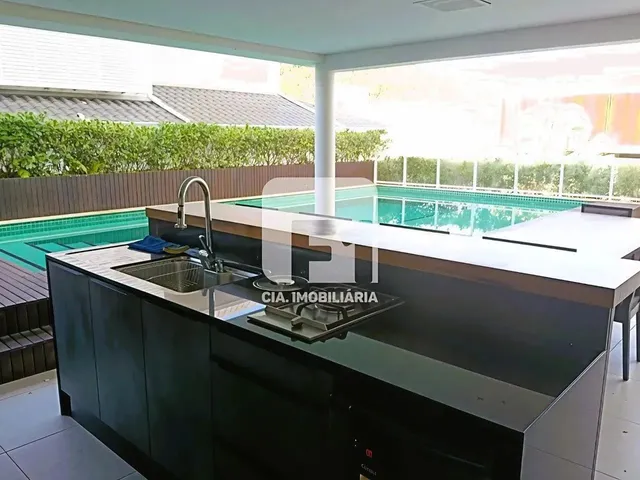 Imagem 9: Cada de 4 Dormitórios À Venda no Itacorubi