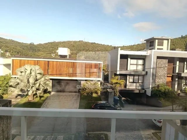 Imagem 3: Cada de 4 Dormitórios À Venda no Itacorubi