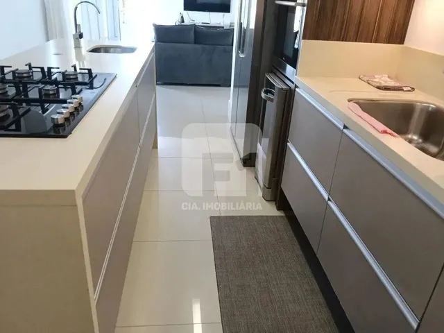 Imagem 4: Cada de 4 Dormitórios À Venda no Itacorubi