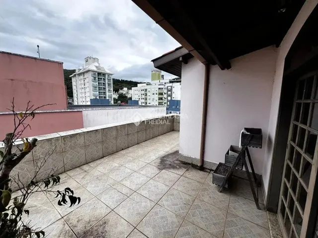 Imagem 9: Cobertura À Venda, 4 Quartos, 2 Suítes, 1 Vaga no Itacorubi, Florianópolis-Sc