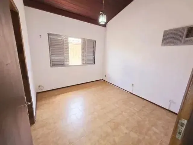 Imagem 7: Lagoa da Conceição Casa Vendo a Pouca Distância da Lagoa