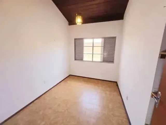 Imagem 14: Lagoa da Conceição Casa Vendo a Pouca Distância da Lagoa