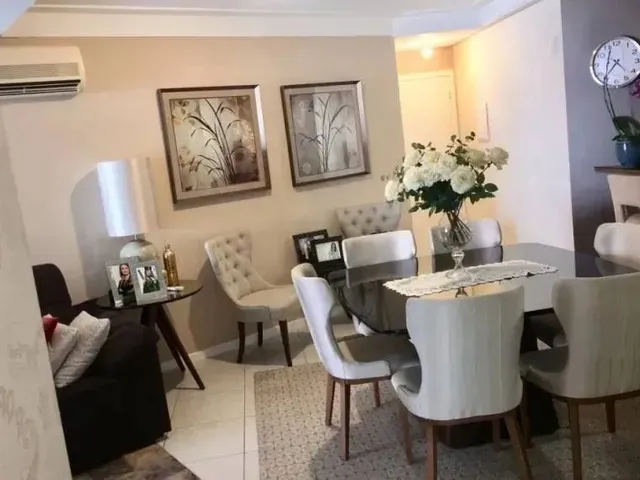 Imagem 11: Imóvel para Venda Possui 107 Metros Quadrados com 3 Quartos em Itacorubi