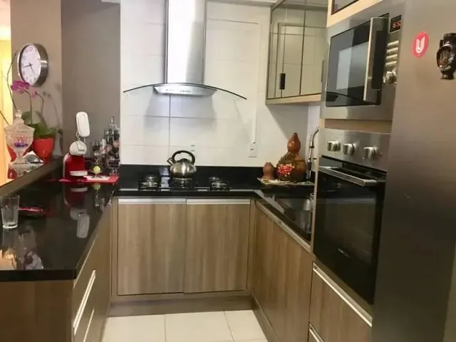 Imagem 14: Imóvel para Venda Possui 107 Metros Quadrados com 3 Quartos em Itacorubi