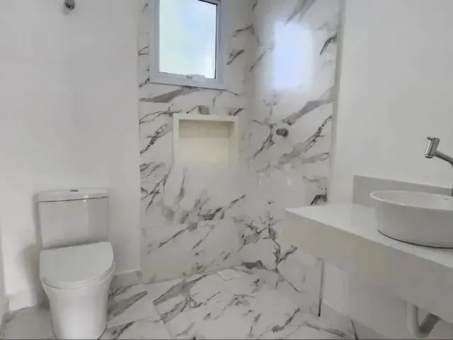 Imagem 8: Casa a Venda com 3 Quartos em Lagoa da Conceição - Florianópolis - Sc