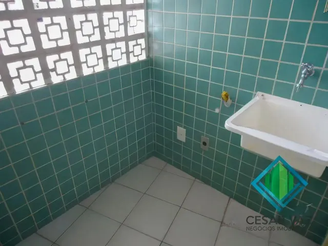 Imagem 13: Imóvel para Venda Possui 52 Metros Quadrados com 1 Quarto em Pantanal - Florianópolis