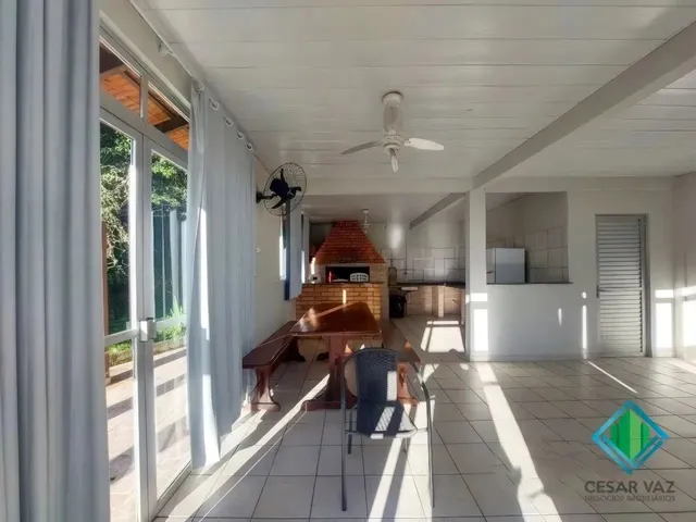 Imagem 5: Imóvel para Venda Possui 52 Metros Quadrados com 1 Quarto em Pantanal - Florianópolis