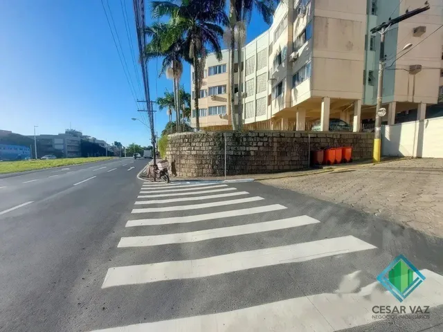 Imagem 3: Imóvel para Venda Possui 52 Metros Quadrados com 1 Quarto em Pantanal - Florianópolis