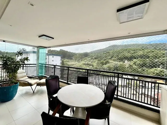 Imagem 8: Imóvel para Venda com 170 Metros Quadrados com 4 Quartos em Itacorubi - Florianópolis